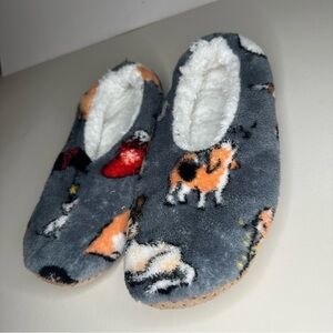 Vera Bradley "Holiday Dogs" Womens M (7/8) Cozy Life Soft Fleece Grip Slippers